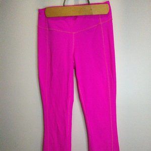 Lulu Lemon Hot Pink Leggings. Approximately Size 4